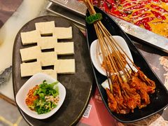 -月满大江火锅(总府路店)