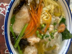 -长人馄饨铺(解放街店)