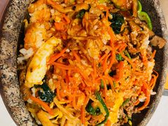 韩式牛肉粹石锅拌饭-七八冷面·延边朝鲜族美食(欢乐谷店)