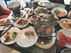 -润增大酒店自助餐厅
