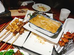 -三个大叔烤羊肉串·炭炉砂锅菜(西三旗店)