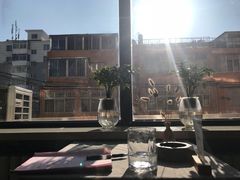 -HIGH FIVE哈福手工汉堡(桂林路店)