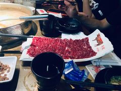 吊龙-左庭右院鲜牛肉火锅(新梅广场店)