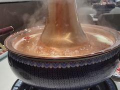 -一只羊·铜锅涮羊肉烧烤