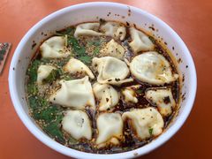 酸汤牛肉水饺-回坊马二饺子馆