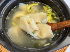 -馋三尺蟹粉小笼(人民广场店)