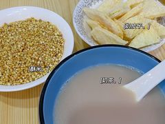 -蒙艾里民族传统菜蒙餐