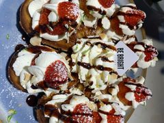 草莓忌廉华夫饼-BE BRIGHT KITCHEN(正佳广场店)
