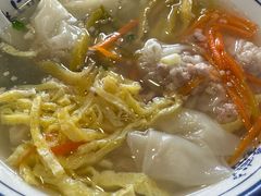鲜肉馄饨-长人馄饨铺(解放街店)