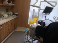 -上海仁爱医院口腔科 · 种植