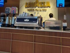 -LAVAZZA拉瓦萨咖啡(上海金融街店)