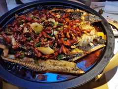 -鸣记脆皮烤鱼·海鲜烤鱼(三八广场店)