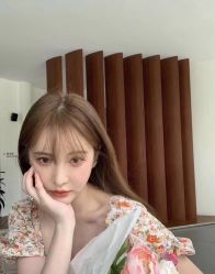 -变画·发型STUDIO