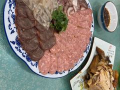 -鹤乡东北菜(崮山路店)