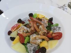 鲜虾水果沙拉-at cafe 意大利餐厅(集美店)