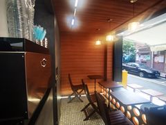 -CowCow其其·牛杂咖啡公司(六运店)