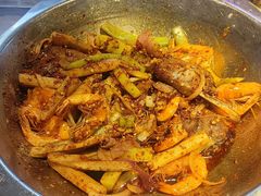 -嘎嘎鸭下巴·爆辣干锅(明教寺店)