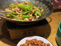 -费大厨辣椒炒肉(万家丽一店)