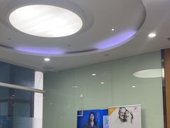 -雅悦齿科(顾村公园店)