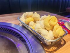 -山里屯铁锅炖·东北菜(康桥店)
