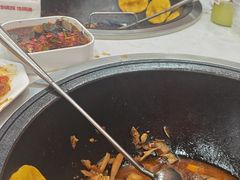 -鲁员外地锅鸡地锅鱼(古墩路店)