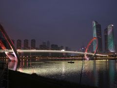 -南京眼步行桥