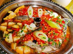 唐伯虎点秋香&nbsp;鱼头-唐伯虎新派湘菜馆(石夏时代广场店)