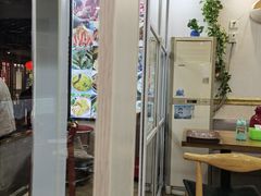 -烟雨人家(塔湾街店)