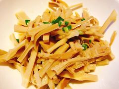 -爱啤精酿·民谣酒馆(滨江店)