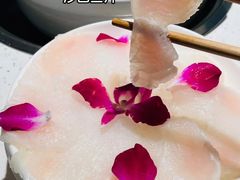 -三人行骨头王火锅(长寿店)