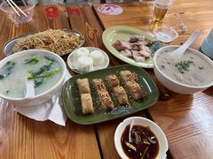 -洲心明记烧肉大粥(总店)