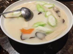 -汤城小厨•粤菜•靓汤(苏州街店)