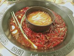 -黄潇洒老火锅(九眼桥宏济巷店)