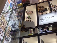 -沫芮眼镜·蔡司·依视路·尼康明月(环创店)