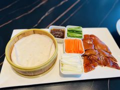 果木片皮鸭-宝燕壹号景观餐厅(龙盛国际商业广场店)