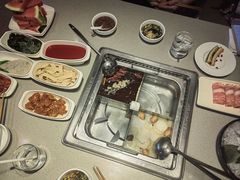 -海底捞火锅(新松江路店)