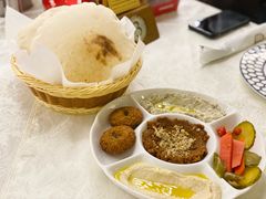 雪松饼-一千一夜阿拉伯餐厅(静安店)