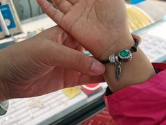 -百金通黄金回收首饰定制维修(珠江路总部)