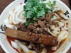 -任记七中刀削面(总店)