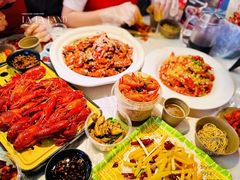 -肥肥虾庄·金牌油焖大虾(沙湖店)