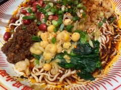 -遇见小面(东方宝泰店)