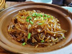 -有红鸡毛店·川菜(建设路店)