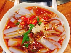 -串门邻居串串火锅(云南南路店)