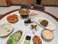 -梅利汴京烤鸭•开封豫菜地标店(东司门店)
