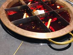 -长嘉·河图火锅(长嘉汇江景旗舰店)