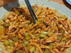 -塔哈尔·新疆盛宴(城西银泰店)