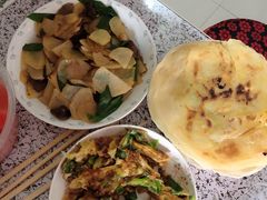 -山河屯铁锅炖(哈西站店)