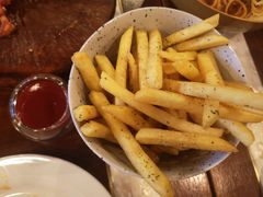 炸薯条-浦鸿会尚莊亲子餐厅(碧云店)