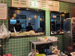 -肖肖酸萝卜鱼火锅(总店)