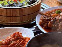-喇喇排骨火锅·传统韩式脊骨汤(望京西园总店)